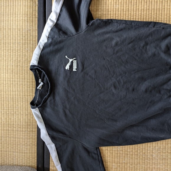 PUMA Gray Sweatshirt - Picture 2 of 2
